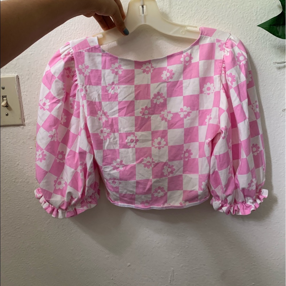 Retro flower child pink crop top urban outfitters